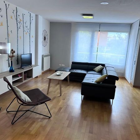 Juncal Bonito Loft, 110 M2 Apartment ซาราโกซา ภายนอก รูปภาพ